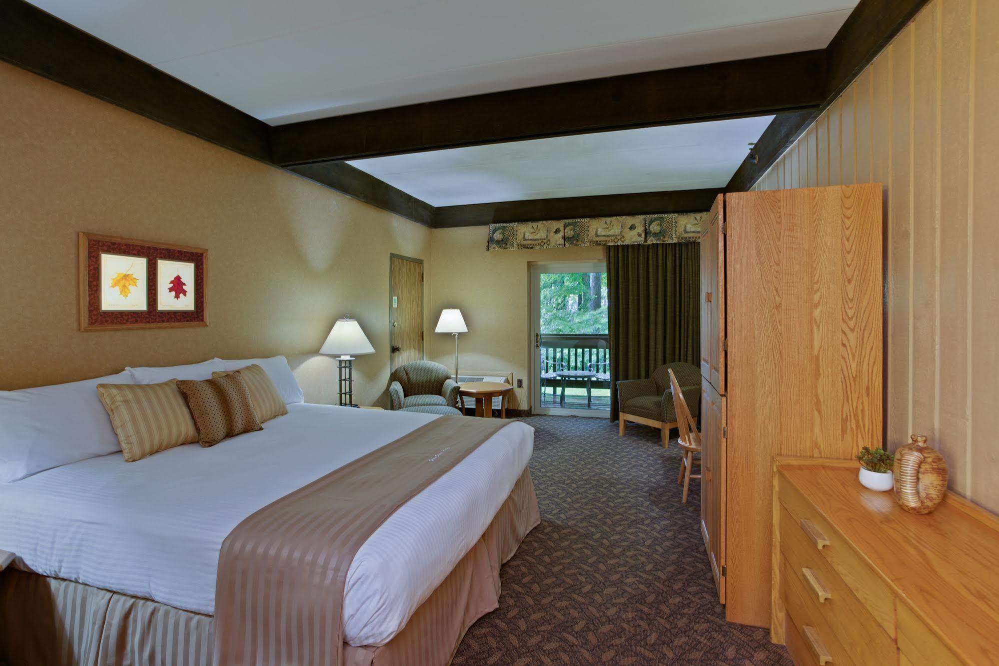 Mohican Lodge And Conference Center Perrysville Dış mekan fotoğraf